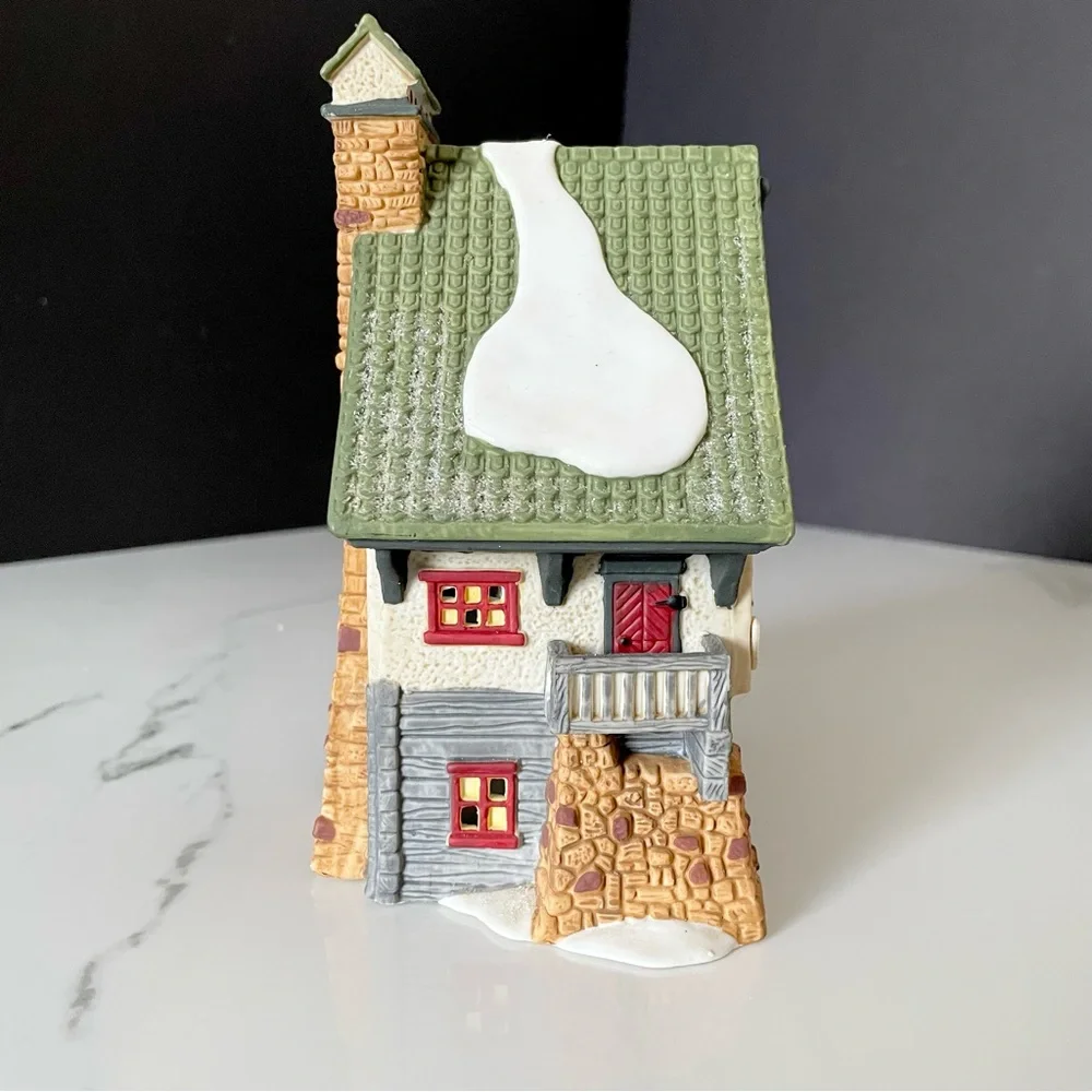 Department 56 elf bunkhouse